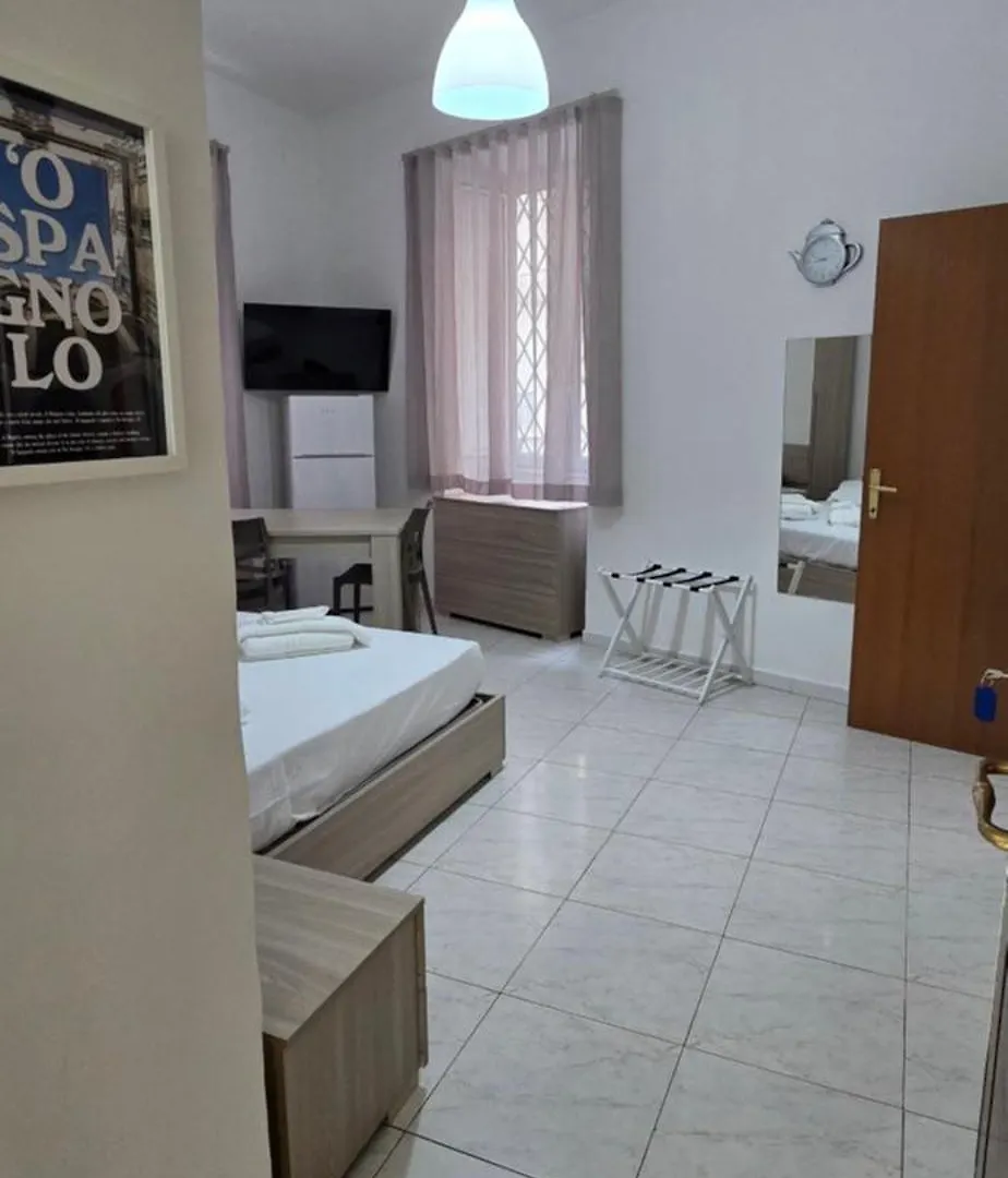 Aparthotel Appartamenti La Dimora Di Parthenope Centro Storico Naples