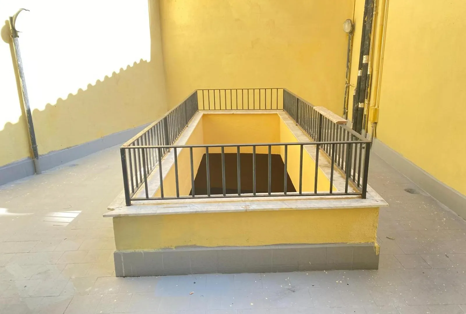 Aparthotel Appartamenti La Dimora Di Parthenope Centro Storico Naples Italy