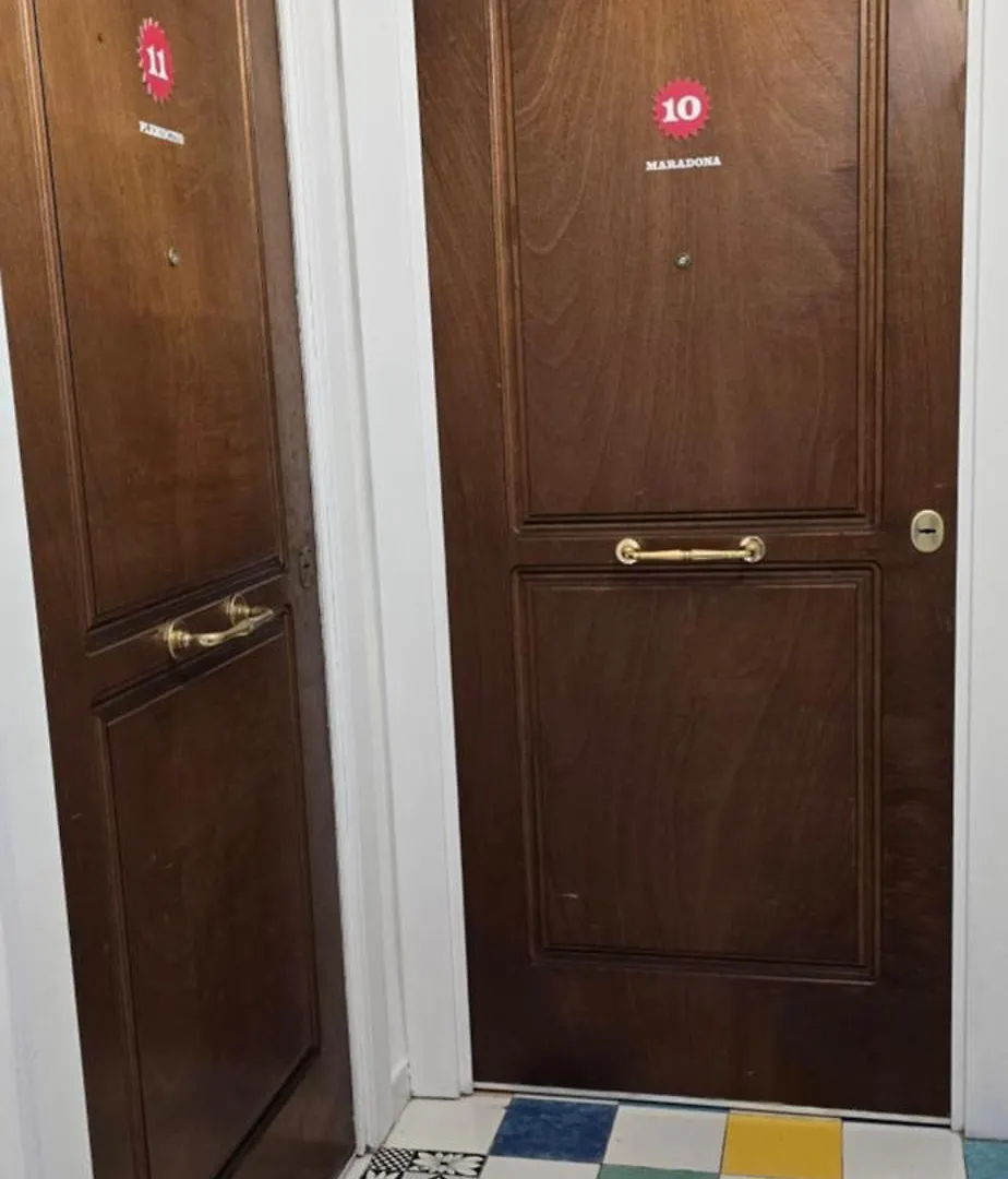 Aparthotel Appartamenti La Dimora Di Parthenope Centro Storico Naples