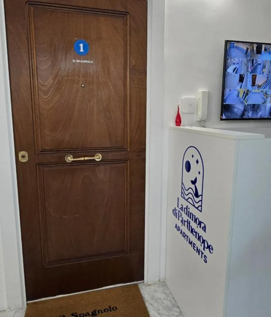Appartamenti La Dimora Di Parthenope Centro Storico Naples Aparthotel